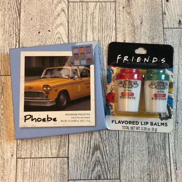Friends Central Perk Coffee Lip Balms & Phoebe 9 Color Eyeshadow Palette - Picture 1 of 7